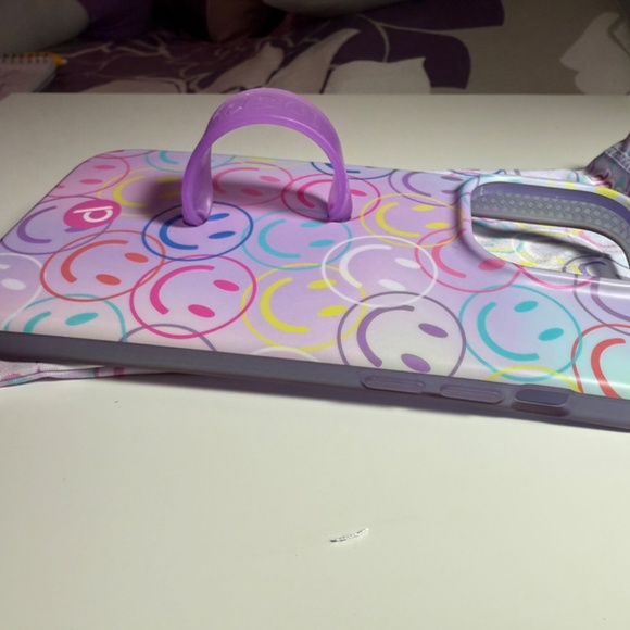 Loopy Case 14 Pro Righty Smileys - Picture 4 of 6